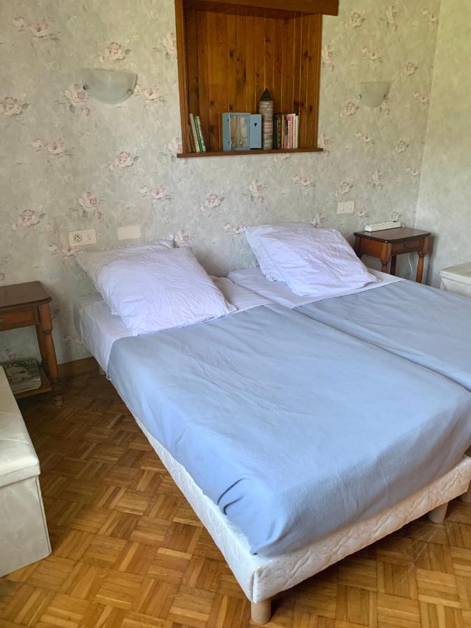 Dormez Dans La Chambre Du Meunier ! Germolles-sur-Grosne Екстер'єр фото